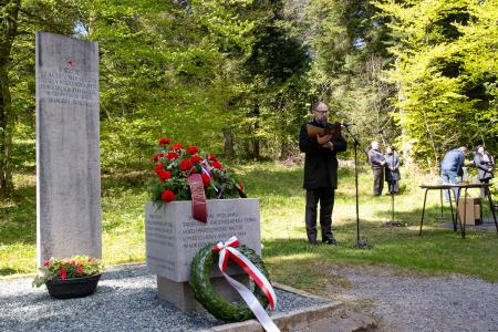 80. obletnica požiga bencina v Postojnski jami (47)